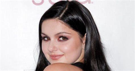 Newly Single Ariel Winter Shares Naked Bathtub Photo